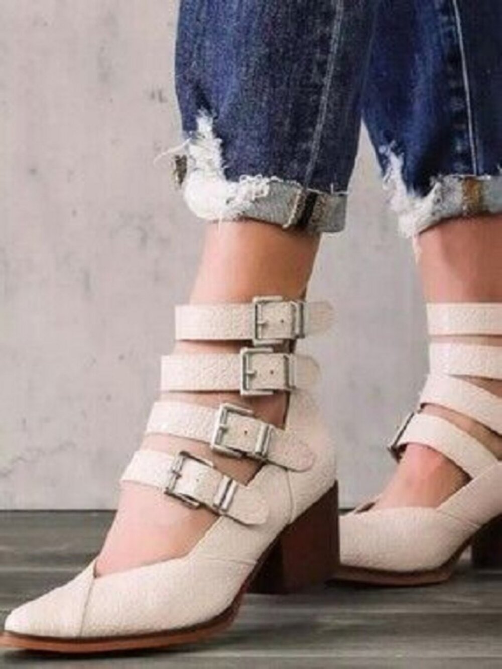 Arider Girl Eleven Cream Oatmeal Croc Embossed Buckle Heeled ankel Boots sz 10